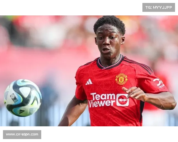 那不勒斯欲在冬季转会窗租借曼联中场梅努 那不勒斯欲在冬季转会窗租借曼联中场梅努